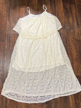 Avenue Cream Lace Layered Spaghetti-Strap Dress